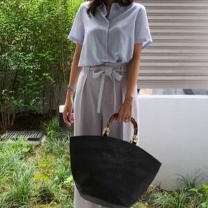 Uniqlo Light Blue Short-Sleeve Button-Down Shirt